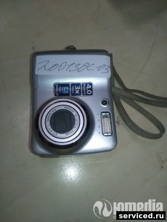 Фотоаппарат цифровой до 7 МП Nikon L4
