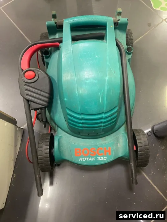 Газонокосилка Bosch ROTAK 320