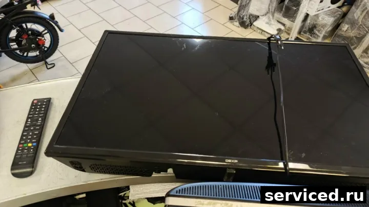 LCD/TFT телевизор 32 DEXP h32d7300k