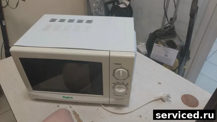 Микроволновая печь Fusion MWFS-1801MW
